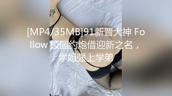 路边公厕全景偷拍出来散步的眼镜美女这鲍鱼可真肥