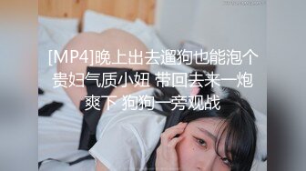 超市購物四個可人美女,性感內內讓人心癢騷動