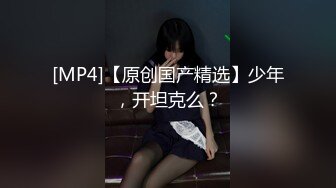 漂亮黑丝高跟御姐 舒不舒服 舒服 被扛着大腿无套输出 外翻的粉红肉芽好诱惑 内射一逼