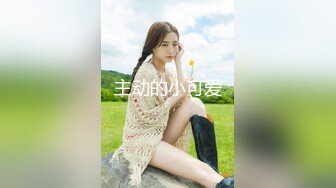 最新流出2021精品厕拍《前后全景》-超靓小美女连续拍到两次,第一次来盯着摄像头有点怀疑,第二次又来